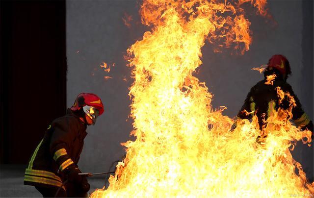 “雙十一”小心爆倉變“爆”倉，天成控股智慧消防體系全面上線